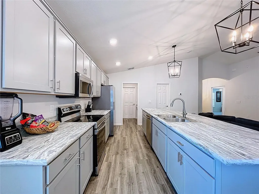 517 Scenic Bluff Boulevard Lake Wales FL 33853