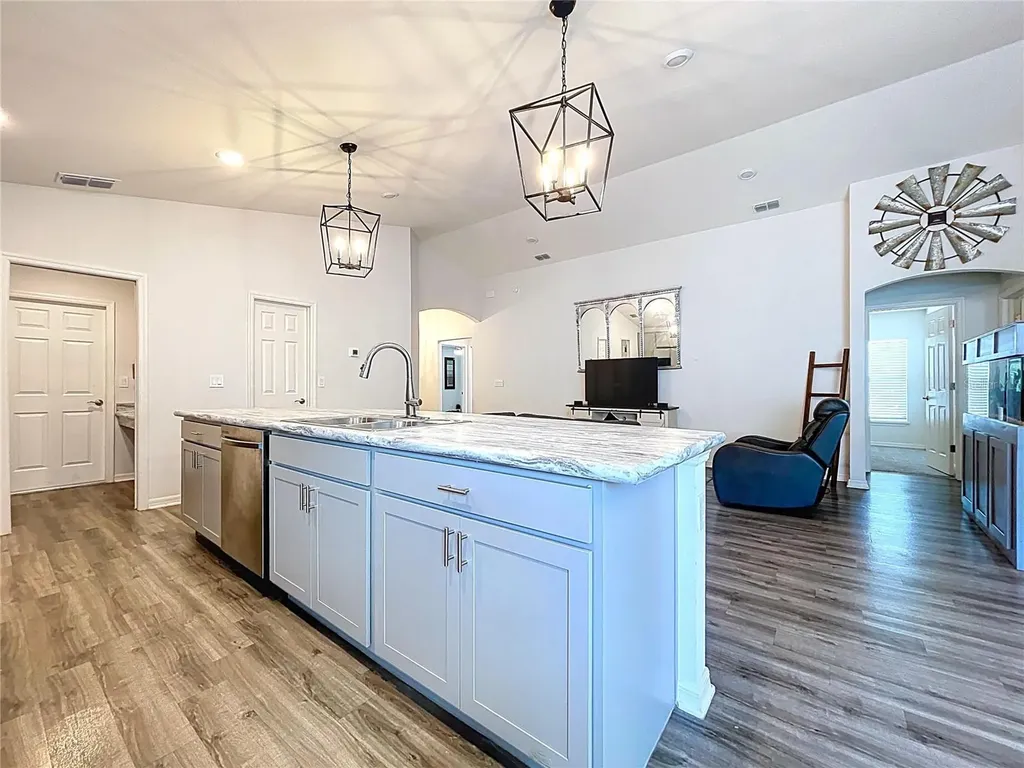 517 Scenic Bluff Boulevard Lake Wales FL 33853