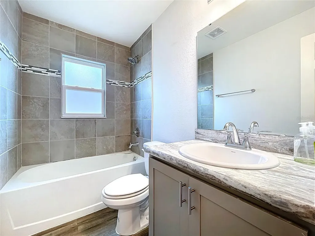 517 Scenic Bluff Boulevard Lake Wales FL 33853