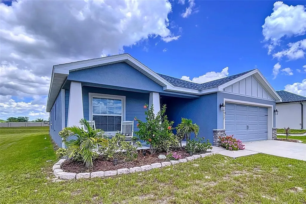 517 Scenic Bluff Boulevard Lake Wales FL 33853