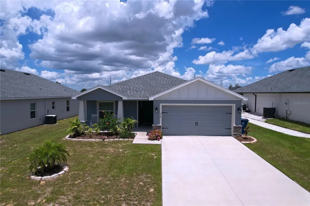 517 Scenic Bluff Boulevard Lake Wales FL 33853