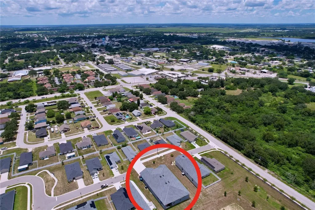 517 Scenic Bluff Boulevard Lake Wales FL 33853