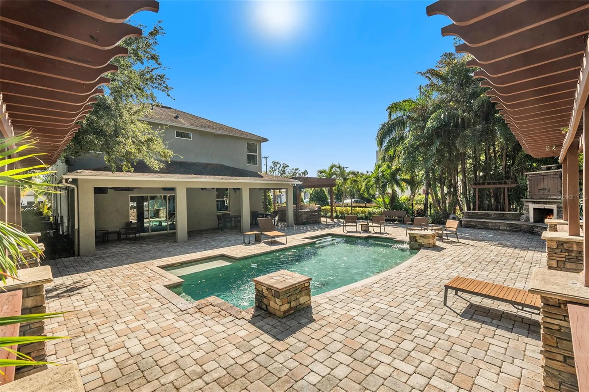 5701 S Macdill Avenue Tampa FL 33611