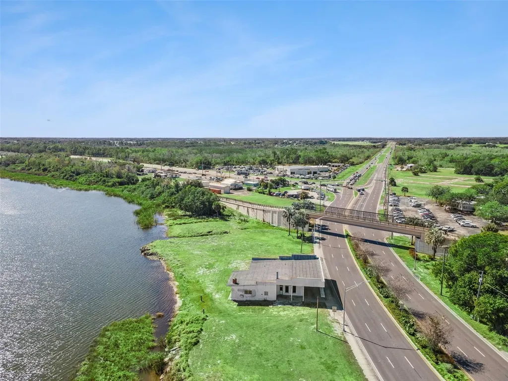 1300 S Lake Shore Way Lake Alfred FL 33850