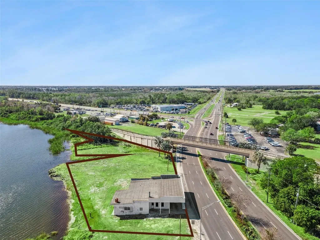 1300 S Lake Shore Way Lake Alfred FL 33850