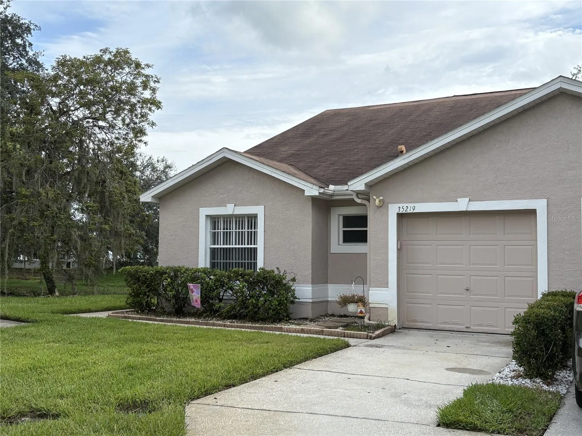 35219 Janine Drive Zephyrhills FL 33541