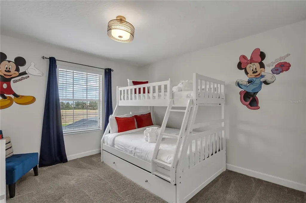 9005 Stinger Drive Davenport FL 33896