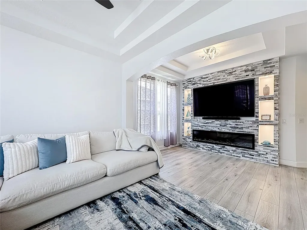 2421 Cimmaron Ash Way Apopka FL 32703