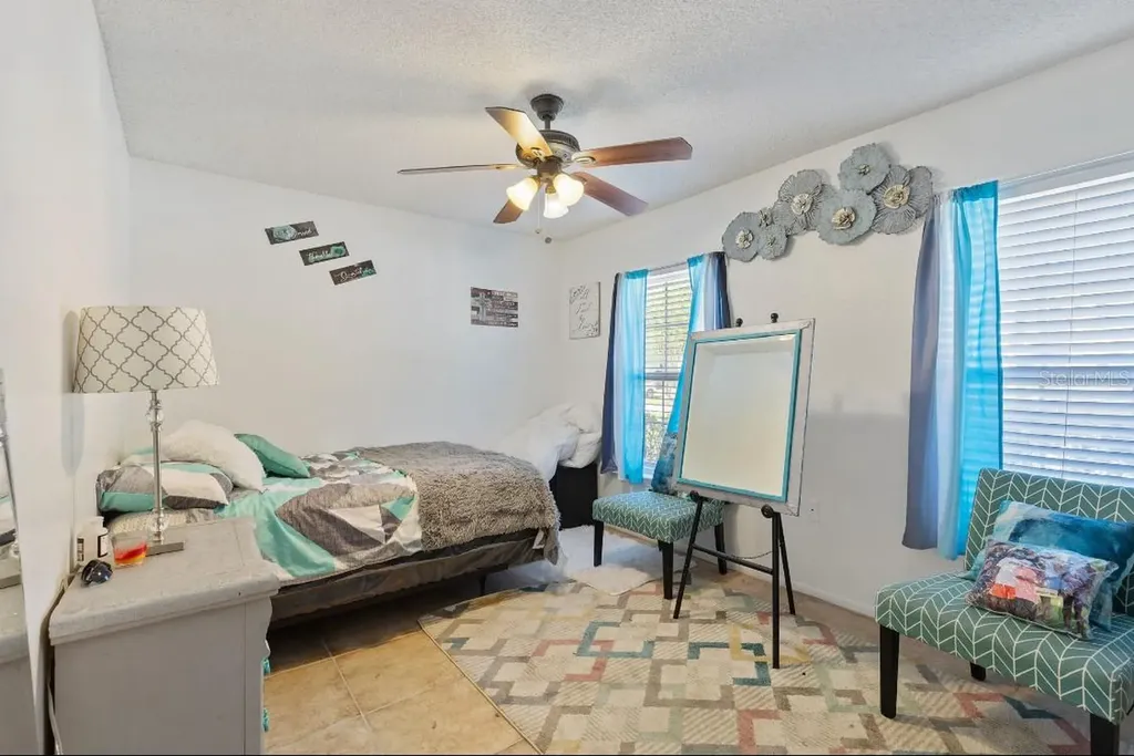 2035 Dixie Belle Drive Orlando FL 32812