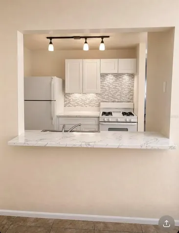 2035 Dixie Belle Drive Orlando FL 32812