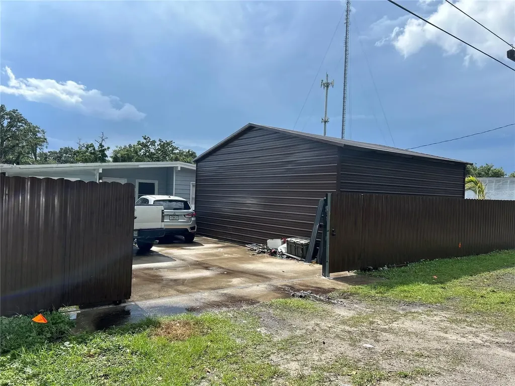 2001 S 51st Street Tampa FL 33619