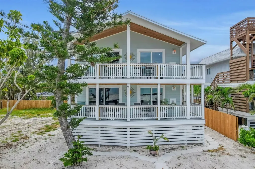 1107 Shore View Drive Englewood FL 34223