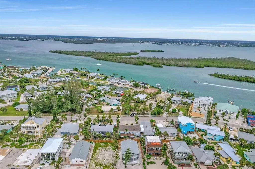 1107 Shore View Drive Englewood FL 34223