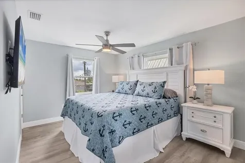 1107 Shore View Drive Englewood FL 34223