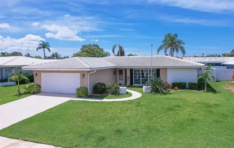 14872 Crown Drive Largo FL 33774