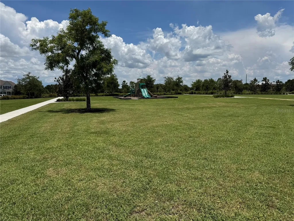 1652 Cross Prairie Parkway Kissimmee FL 34744