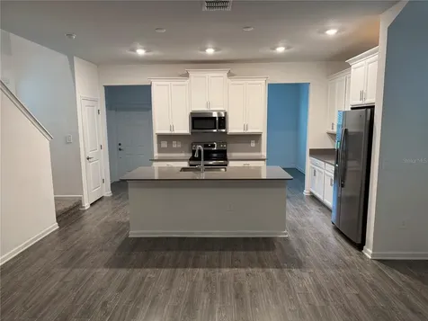 1652 Cross Prairie Parkway Kissimmee FL 34744