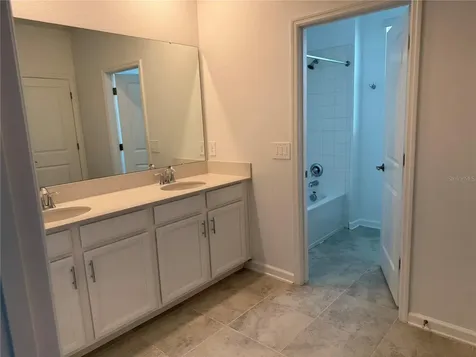 1652 Cross Prairie Parkway Kissimmee FL 34744