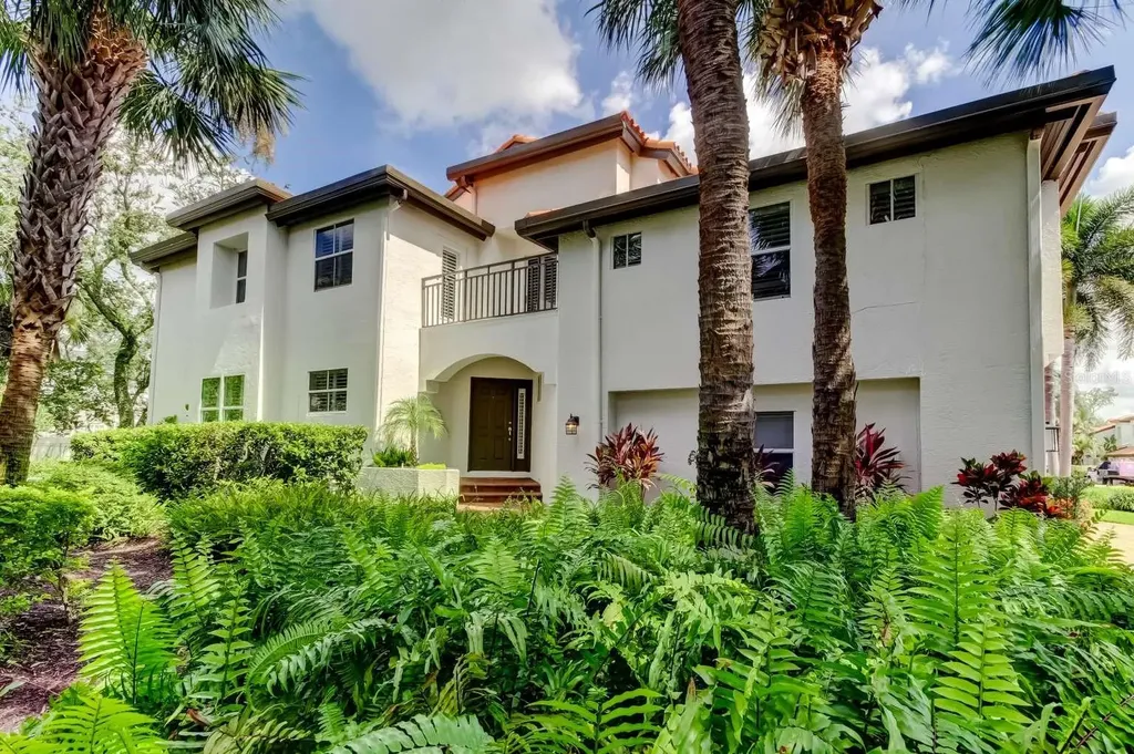 1179 Shipwatch Circle Tampa FL 33602