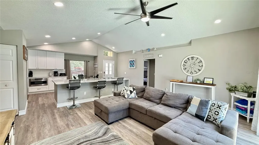 406 Nevada Loop Road Davenport FL 33897