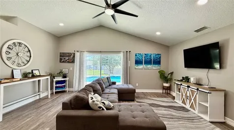406 Nevada Loop Road Davenport FL 33897