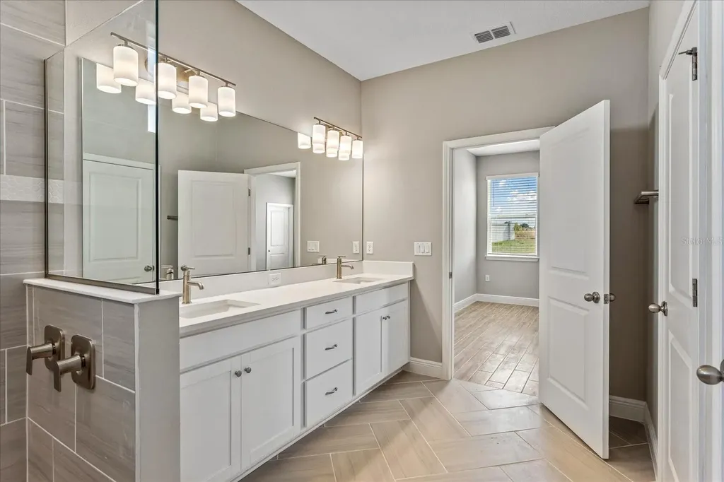 16114 Volterra Point Montverde FL 34756