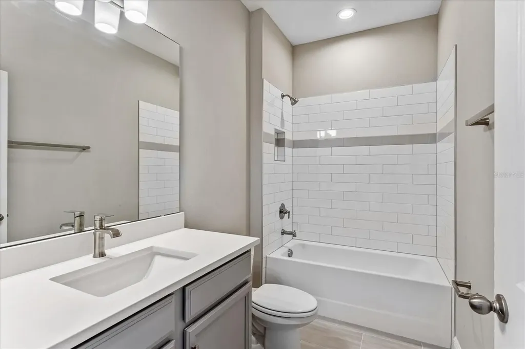 16114 Volterra Point Montverde FL 34756