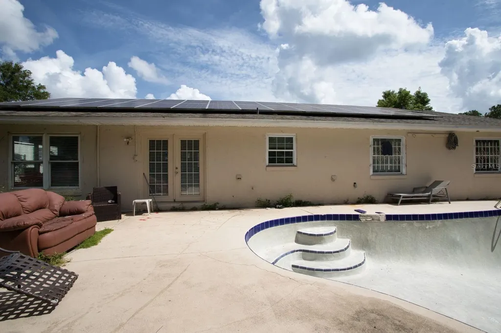 7408 Navel Tree Court Orlando FL 32818