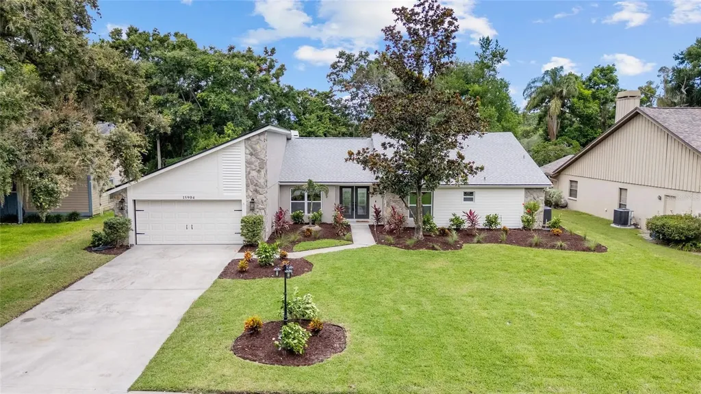 15904 Nottinghill Drive Lutz FL 33548