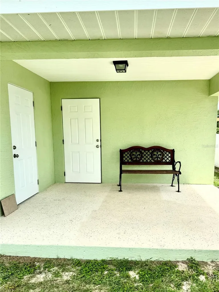 900 Hillcrest Avenue Lake Placid FL 33852