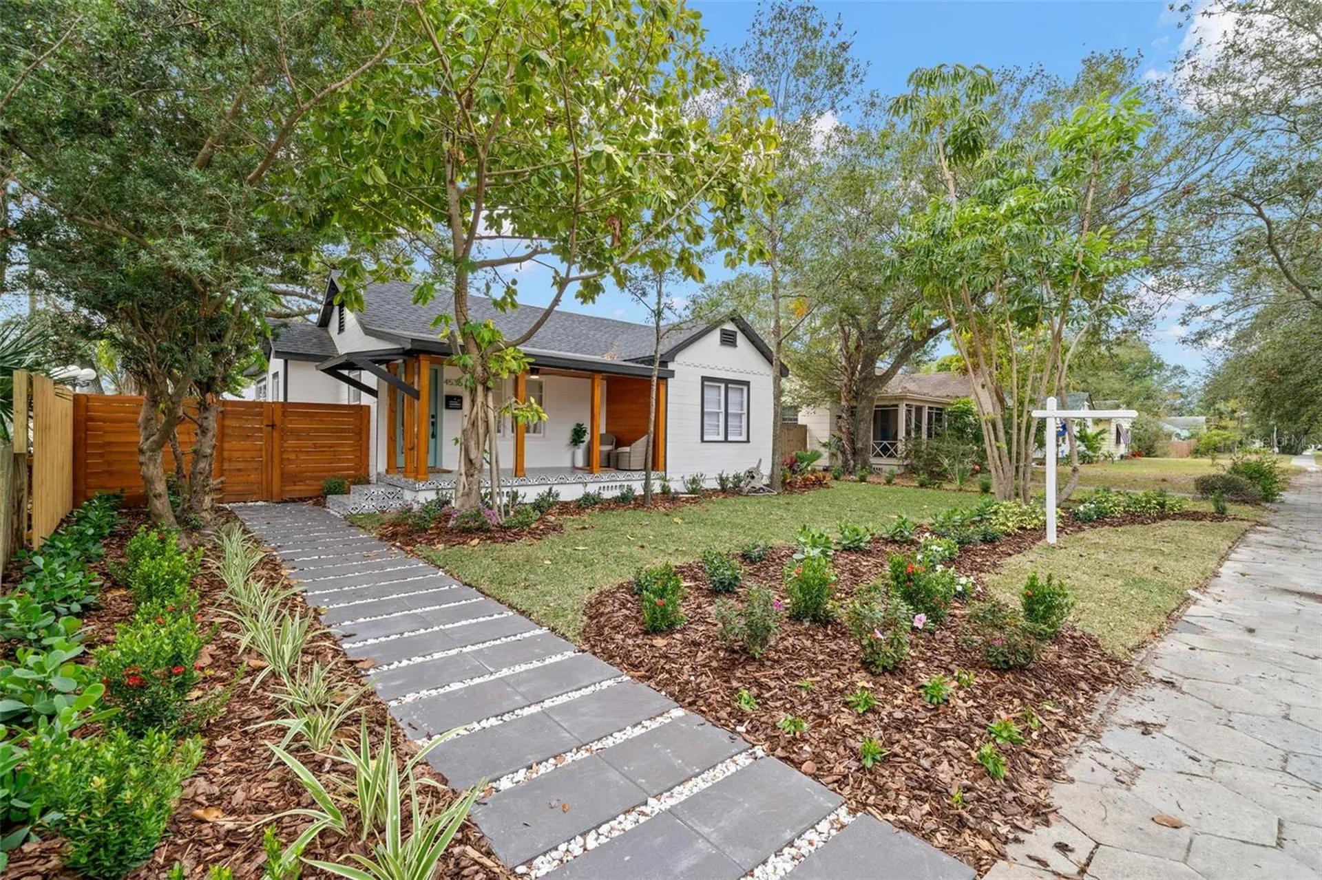 4536 1st Avenue N St Petersburg FL 33713