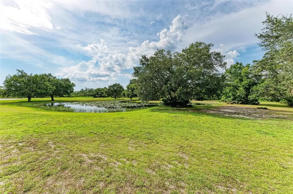 8331 241st Street E Myakka City FL 34251