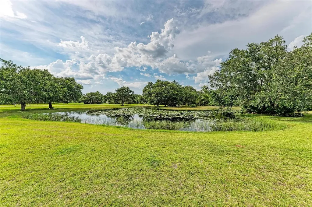 8331 241st Street E Myakka City FL 34251