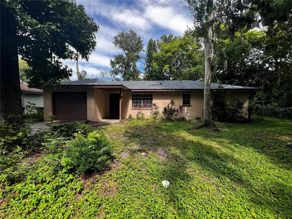 1175 Dal Maso Drive Daytona Beach FL 32117