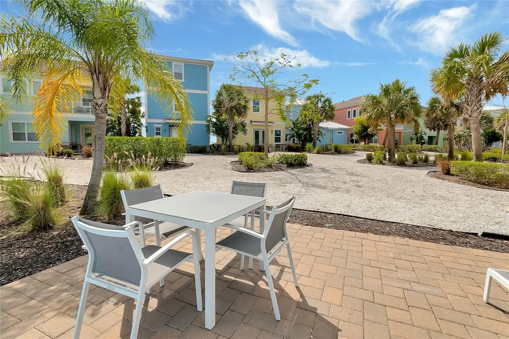 8004 Dreamsicle Drive Kissimmee FL 34747