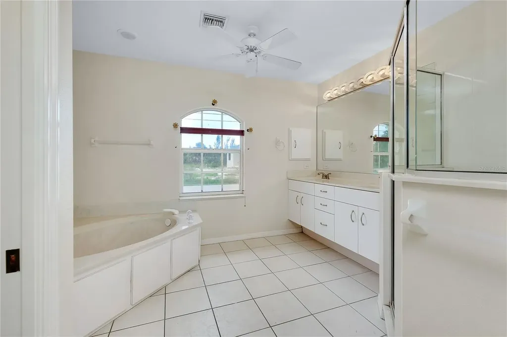 15140 Lyneburg Avenue Port Charlotte FL 33981