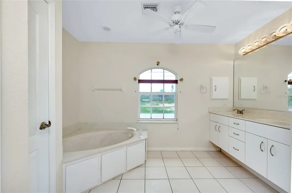 15140 Lyneburg Avenue Port Charlotte FL 33981