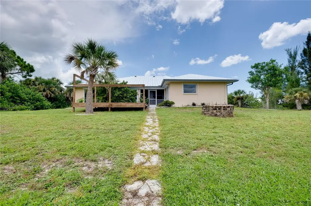 15140 Lyneburg Avenue Port Charlotte FL 33981