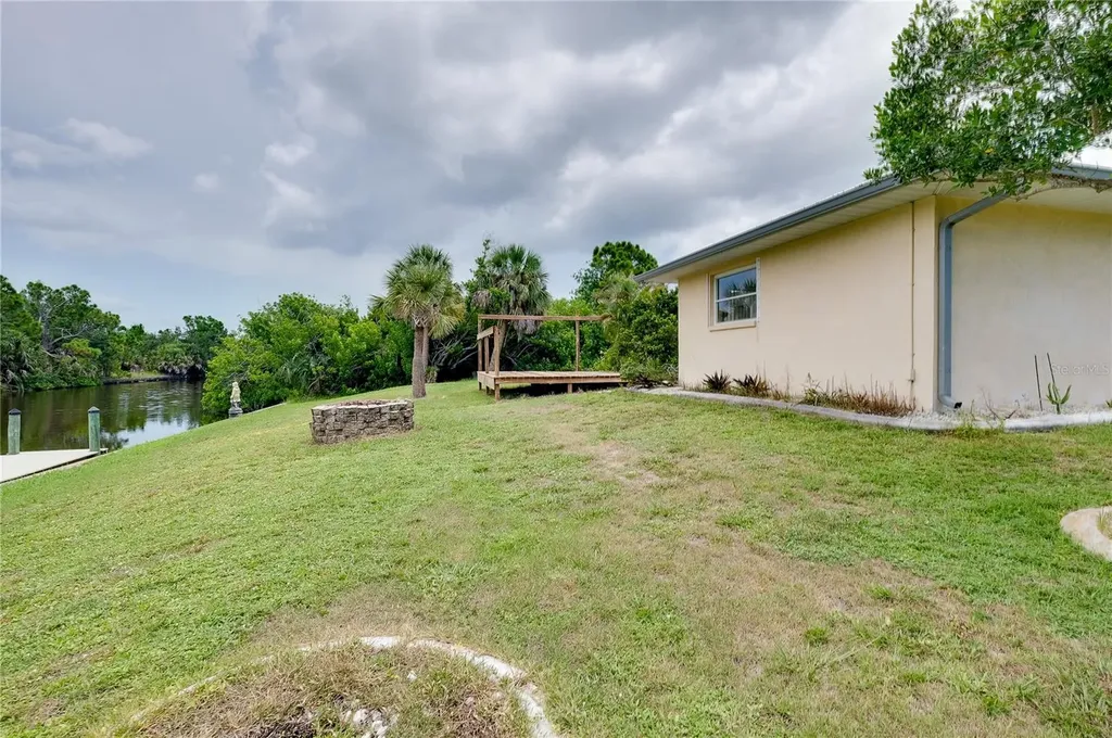 15140 Lyneburg Avenue Port Charlotte FL 33981