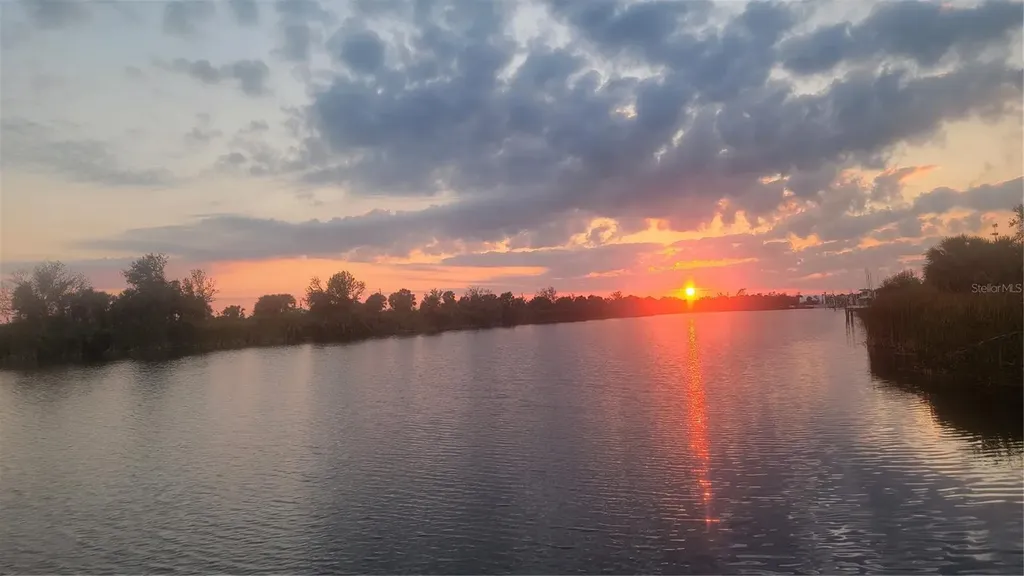 15140 Lyneburg Avenue Port Charlotte FL 33981