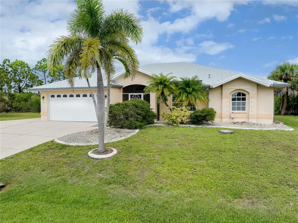 15140 Lyneburg Avenue Port Charlotte FL 33981