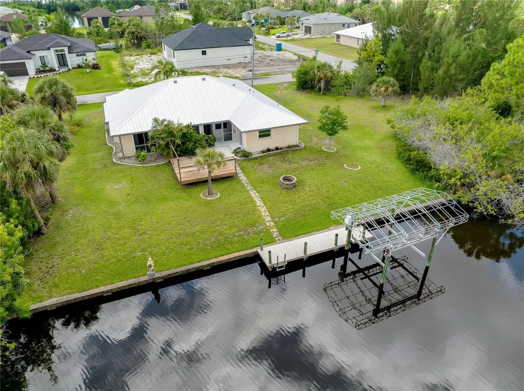 15140 Lyneburg Avenue Port Charlotte FL 33981
