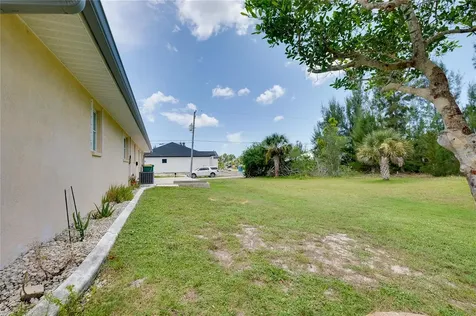 15140 Lyneburg Avenue Port Charlotte FL 33981