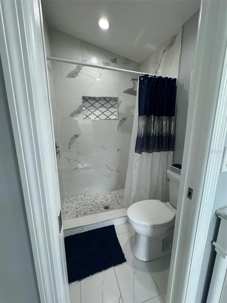 6069 Marella Court Sarasota FL 34243