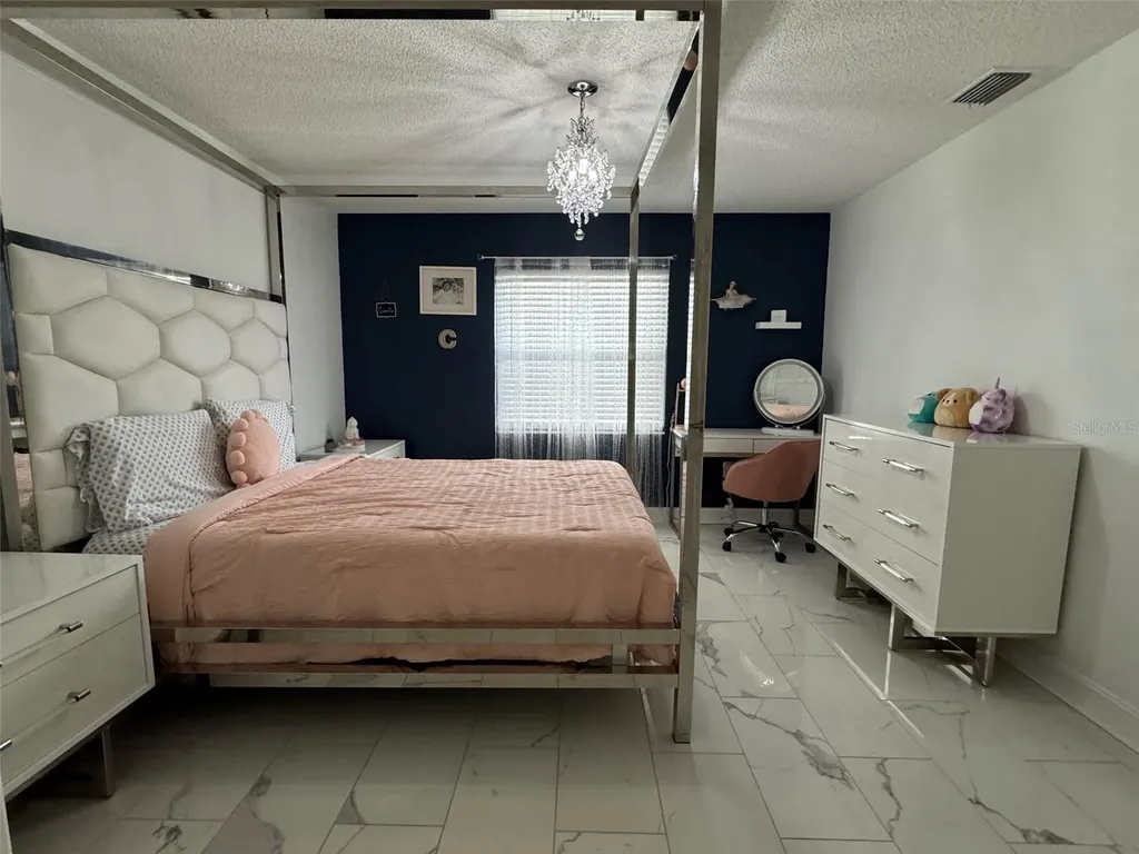 6069 Marella Court Sarasota FL 34243