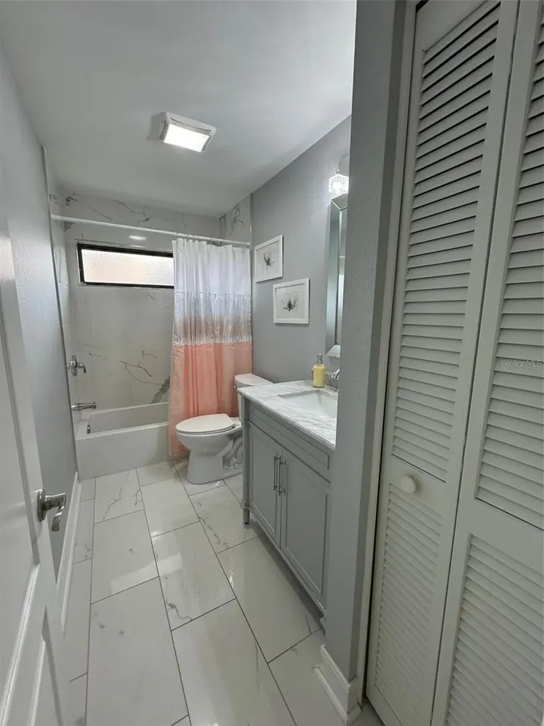 6069 Marella Court Sarasota FL 34243
