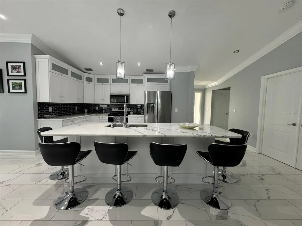 6069 Marella Court Sarasota FL 34243