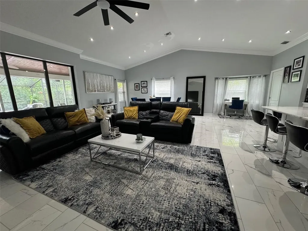 6069 Marella Court Sarasota FL 34243