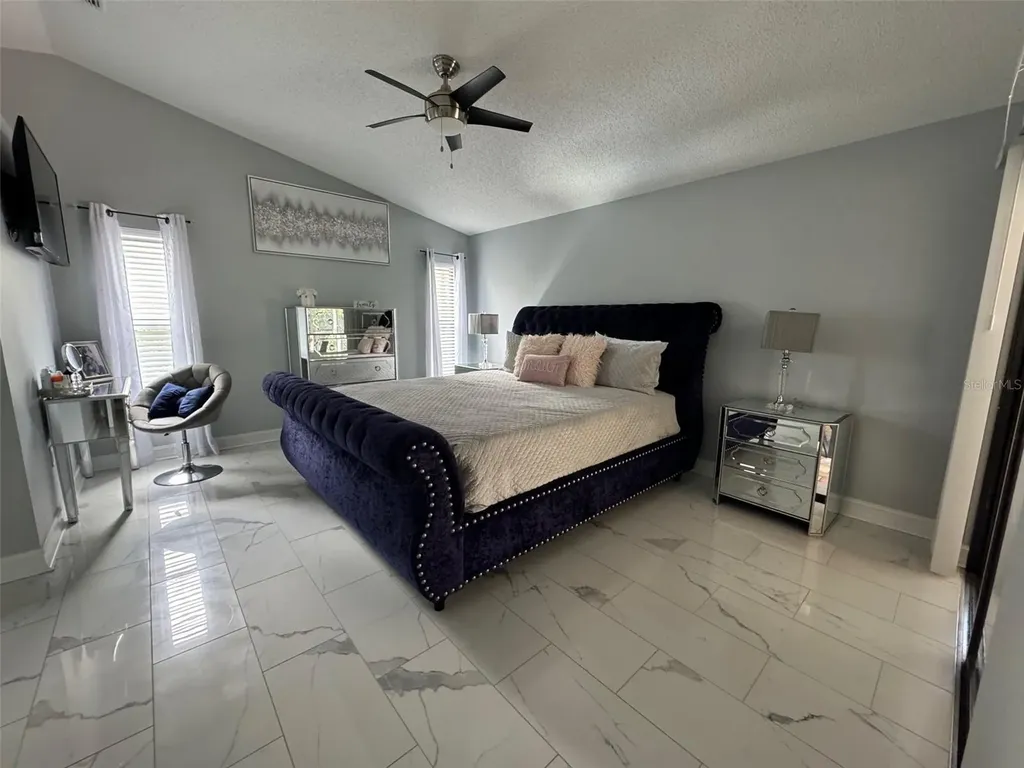 6069 Marella Court Sarasota FL 34243