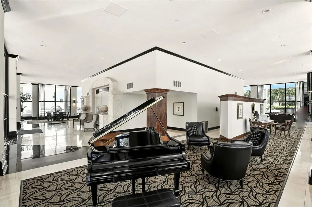 400 E Colonial Drive Orlando FL 32803